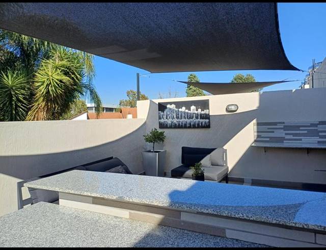 3 BEDROOM APARTMENT FOR SALE IN MORNINGHILL